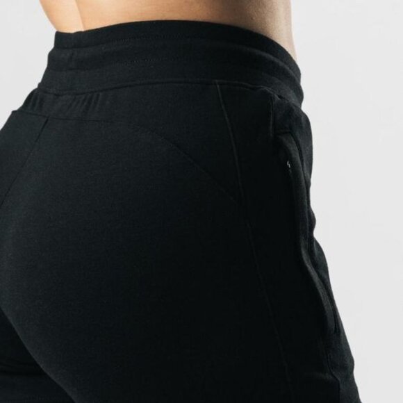 NEW Alphalete Essential Core Athletic Shorts Black - Picture 6 of 9